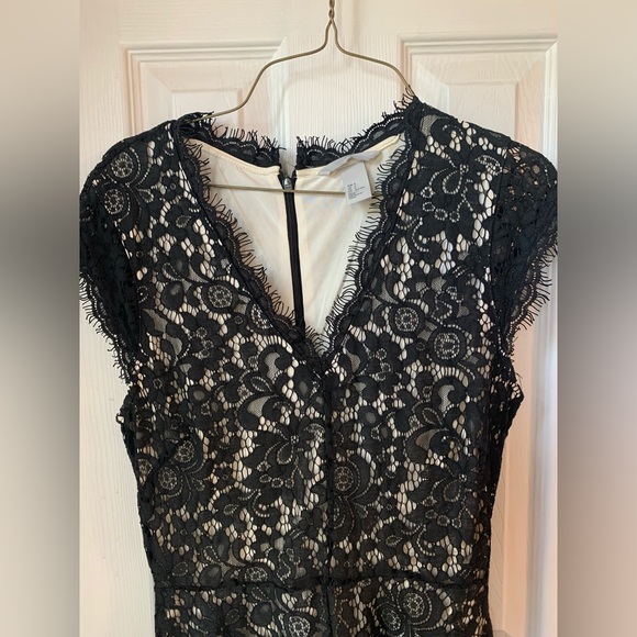 H&M Black lace V-Neck Dress - Picture 2 of 4